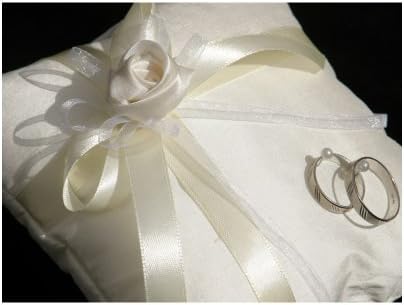 RING CUSHION CREME DUPION NATURAL SILK