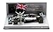 Produktbild Minichamps Maßstab 1: 43 "2014 Mercedes F1 Lewis Hamilton Abu Dhabi GP mit Figur & Flagge" Auto (Silber)
