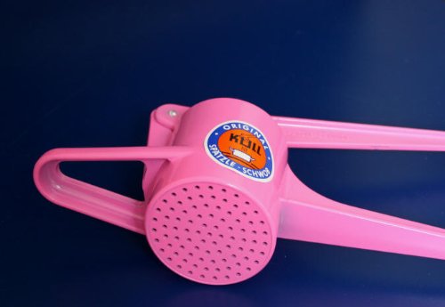 SPÄTZLEPRESSE KARTOFFELPRESSE ORIGINAL KULL SPÄTZLE SCHWOB SPÜLMASCHINENFEST WUNSCHFARBE (Pink - Pink)