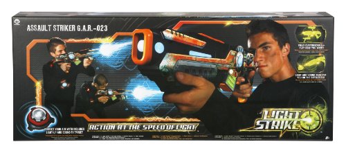 Light Strike Assault Striker with Mini Target (G.A.R.- 023)