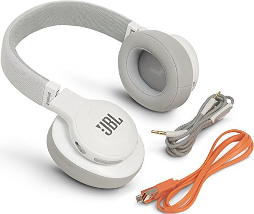 JBL E55BT Over-Ear Bluetooth Kopfhörer Faltbar Inkl. Abnehmbares Verwicklungsfreies Textilkabel mit Universeller 1-Tasten-Fernbedienung mit Integriertem Mikrofon - Weiß reviews JBL E55BT Over-Ear Bluetooth Kopfhörer Faltbar Inkl. Abnehmbares Verwicklungsfreies Textilkabel mit Universeller 1-Tasten-Fernbedienung mit Integriertem Mikrofon - Weiß