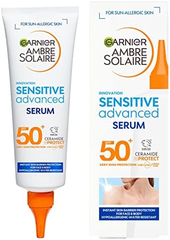 Garnier Ambre Solaire SPF 50+ Siero protezione solare viso e corpo, non appiccicoso, texture fluida non grassa, senza calco bianco, Sensitive Advanced, 125 ml