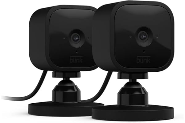 Blink Mini | Cámara de seguridad inteligente compacta, interior, cableada, vídeo HD 1080p, detección de movimiento, audio bidireccional, fácil de configurar, compatible con Alexa | 2 cámaras (negro)