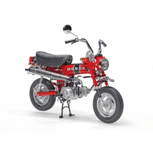 Preisvergleich Produktbild EBBRO - HONDA DAX ST50 1969 (Metallic Red)