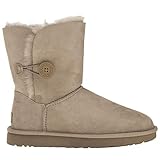 ugg australia bailey button Non-removable sheepskin lined insole for underfoot support
