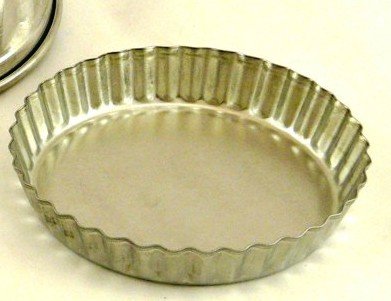 Preisvergleich Produktbild Kinder Backform aus Alu, Bisquitbodenform, 12 cm Durchmesser