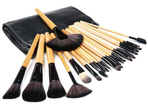 Kabalo 24-piezas Pinceles y Brochas de Maquillaje profesional Set con mango de madera, Compone el cepillo para la Fundación, Colorete, Mascara, cosméticos, etc - con Free Faux Carry bolsa de cuero