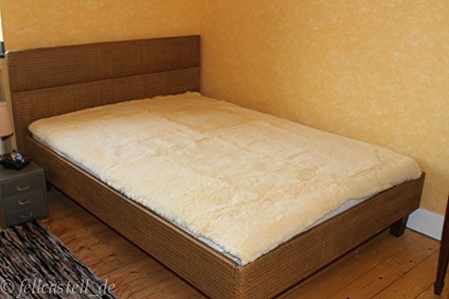 Lammfell Bettauflage Betteinlage Unterbett med. Gerbung 200 x 140 cm ganze Lammfelle - 3