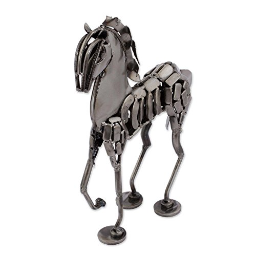 Preisvergleich Produktbild NOVICA Skulptur Pferd ', Metallic