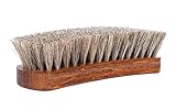 HOLZGRIFF: Der Griff ist aus hochwertigem Holz