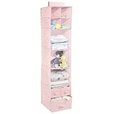 COLGAR Y LISTO: El organizador de tela mide 29,8 cm x 29,8 cm x 127,0 cm y se puede instalar de manera sencilla y sin tornillos enganchándolo, por ejemplo, a la barra del armario del dormitorio.