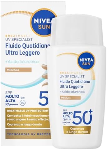 NIVEA SUN Fluido Quotidiano Ultra Leggero SPF 50+ Medium 40 ml, Crema solare viso idratante con Acido Ialuronico, Crema colorata viso per una coprenza duratura, Protezione solare ultra leggera