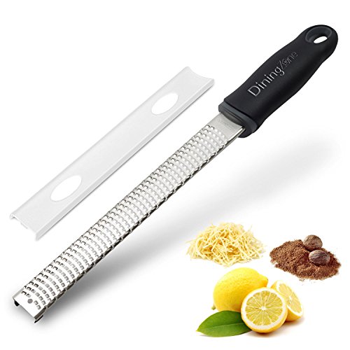 DiningZone Premium Reibe - Hochwertige Edelstahl Küchenreibe & Zester reibt feinste Hobel aus Schokolade, Zimt, Käse, Ingwer, Zitronenschale, Muskat und Knoblauch