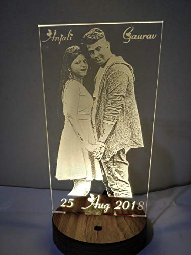 DESIGN ELLE 3D Illusion Multicoloured Wooden LED Lamp Personalised with Any Photo and Name or Message (Brown, 9x5x4-inch)