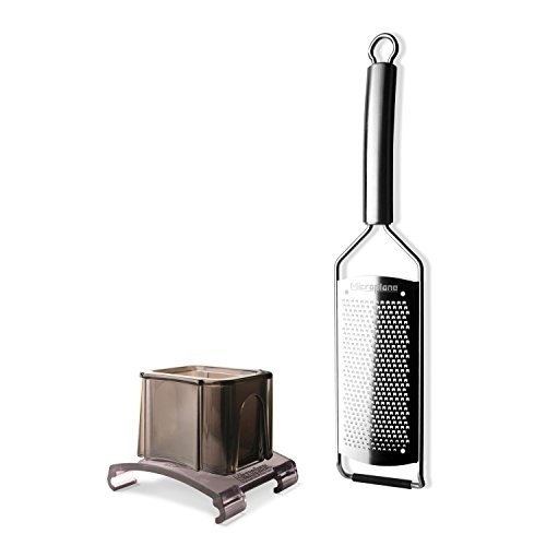 Microplane Reiben - Professional Serie 38000 - Set Küchenreibe ganz aus Edelstahl + Fingerschutz - fein/Gewürze - 38004+