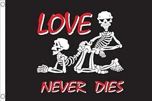 AZ FLAG - Flagge Pirat Love Never Dies - 90x60 cm - Piraten Totenkopf Fahne 100% Polyester mit Messing-Ösen - UV-beständig - Vives Farben - 50g