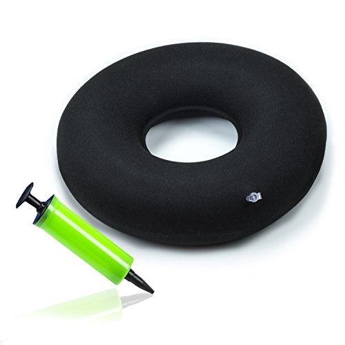 Aufblasbarer Sitzring mit Sitzbezug und Luftpumpe Hämorrhoiden Sitzkissen nach Schwangerschaft oder während der Schwangerschaft zur Schmerzlinderung beim Sitzen orthopädisches sitzkissen aufblasbar geeignet als Steißbein Sitzkissen nach einer Operation oder beim alltäglichen Sitzen - 2