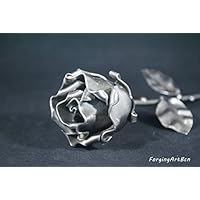 Eisen Rosa geschmiedet ohne basis 