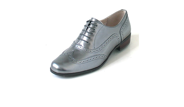 clarks shoes budapest