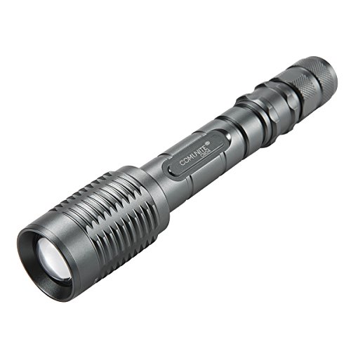 Comunite CM04 Linterna LED, Zoomable LED Antorcha, Super Brillante 1300 Lúmenes CREE LED, IP66 Resistente al Agua, 5 Modos Alto/Medio/Bajo/Estroboscópico/SOS Para Interiores y Exteriores (Camping, Senderismo, Ciclismo y Uso de Emergencia)