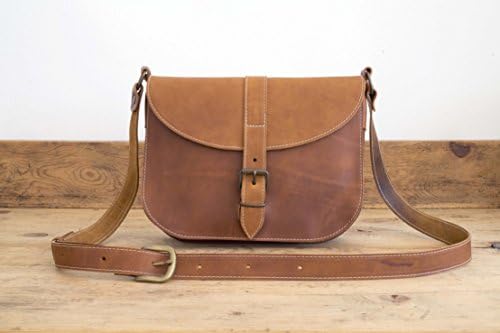 MESSENGER BAG // Brown leather bag // Satchel Leather handbag // Medium-sized leather tote bag // Leather Tote // coach leather bag purse