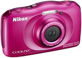 Nikon Coolpix S33 Fotocamera Digitale Compatta, 13,2 Megapixel, Zoom 3X, 3200 ISO, LCD 3", Full HD, Rosa [Nital Card: 4 Anni di Garanzia]