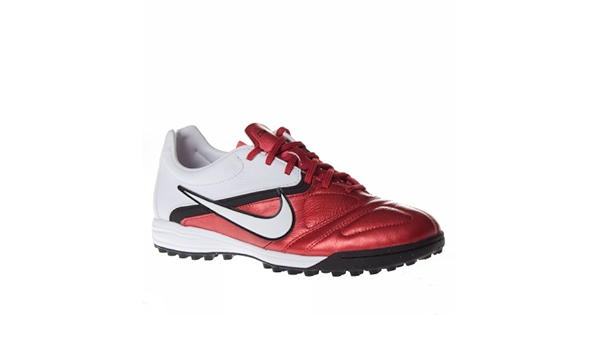 nike ctr360 calcetto