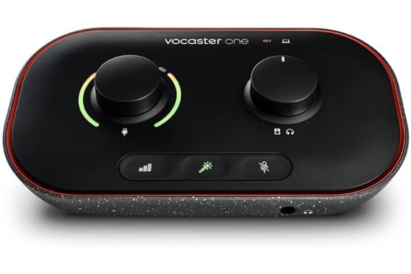 Focusrite Vocaster One — interface d'enregistrement pour les créateurs(trices) de podcasts en solo. Podcastez facilement avec le gain automatique et les fonctions Enhance et Mute. Noir