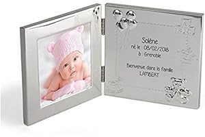 Amikado - Cadre naissance ou baptême 2 volets (13x13 cm) personnalisé - Gravure personnalisée de Naissance pour la première Photo du Plus Beau bébé du Monde - Argenté et laqué pour Photo de 10x10 cm