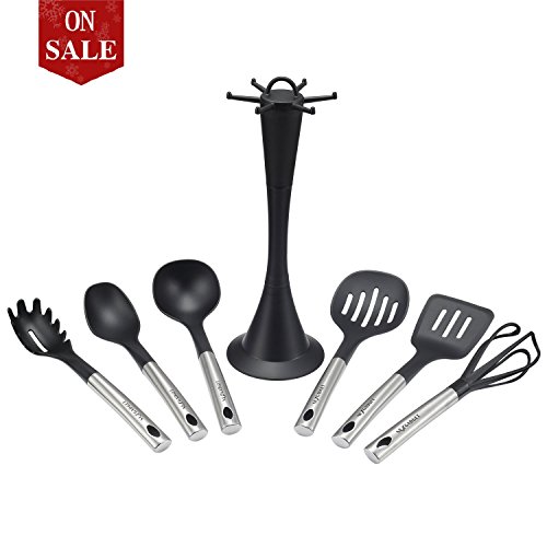 NexGadget Kochenset Kitchen Starter-Set 7-Stücke Sets von Kochgeschirr mit Edelstahl und Nylon Kochen Tools einschließlich Löffel Schlitzlöffel Spaghettiheber Schöpflöffel Pfannenwender Schneebesen und Sockel