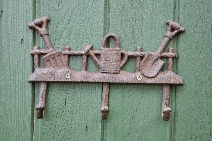 Delightful 'garden' Cast Iron Coat Hook with 3 hooks - great gift idea for any keen gardener!