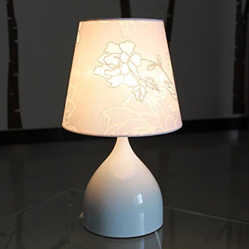 Modern Simple White Warm and romantic Table Lamp Night Light As the bed ornaments Decorative table lamp in bedroom