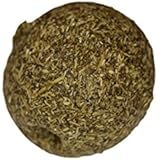 Der Katzenminze Ball, ein natürliches und gesundes Spielzeug für Ihre Katze. Dieser Minzball ist eine spielerische Abwechslung für Ihr Haustier, egal wie alt es ist. Ob Kitte, ausgewachsene Katze oder Kater, alle lieben Minze.