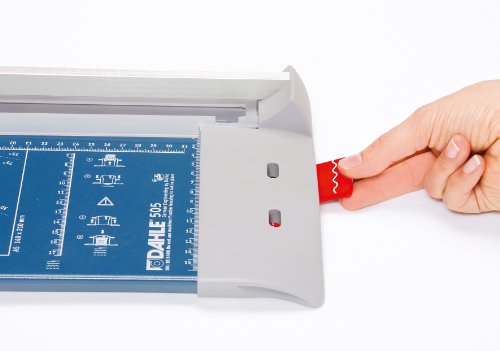 Dahle 505 Roll- und Schnitt-Schneidemaschine (4 Deko-Kassetten, 5-in-1 Allround-Talent) - 6