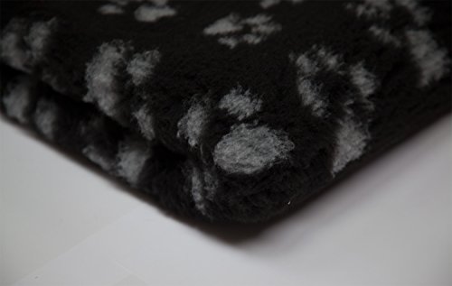 Paws-Vet-Pet-Bed-Vetbed-Pro-Non-Slip-Rubber-Backing-Machine-Wash-15-Colours-Various-Sizes-MerryMaple-Veterinary-Bedding-