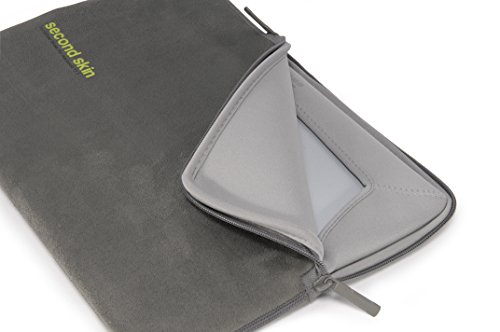 Tucano Second Skin Script Microfaser-H  lle mit Displayschutztuch f  r 33 8 cm  13 3 Zoll  MacBook Pro grau
