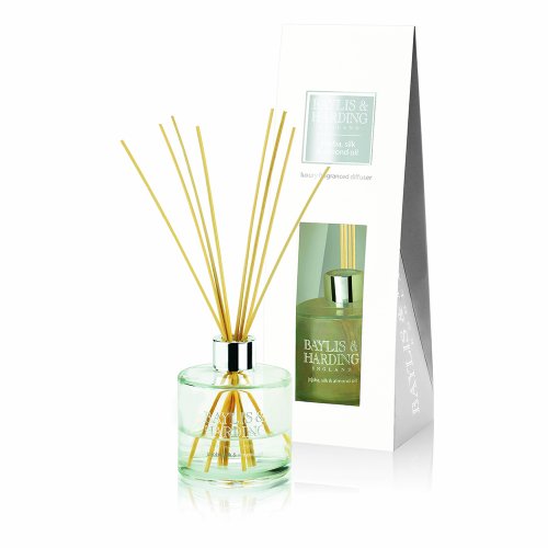 Baylis & Harding Jojoba Silk and Almond Oil Diffuser Gift Set