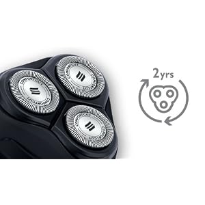 Philips AT899/16 Aquatouch Shaver Black Edition - Image 8