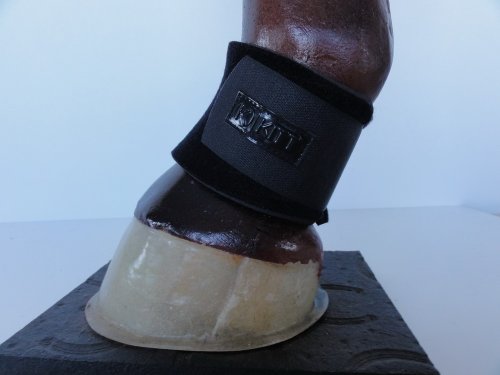 Kitt-Pastern-Wraps-Black-One-size