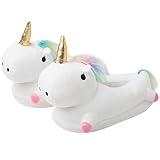 Un par de zapatillas de unicornio con encanto