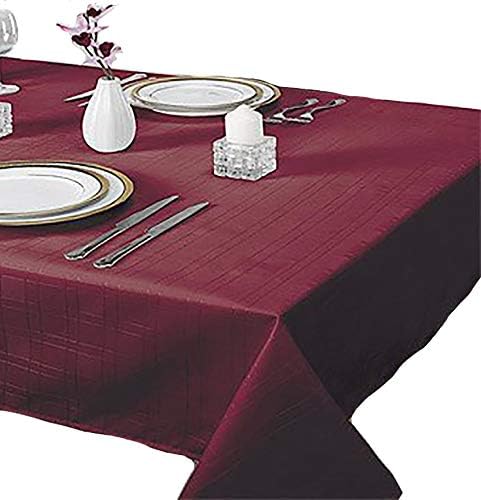 Emma Barclay Chequers - Jacquard Table Cloth in Wine - 70x108 (178x274cm)