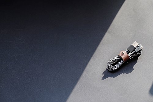 Native Union BELT Kabel – 1.2 Meter Ultra-Starkes Verstärktes [Apple MFi-Zertifiziert] Lightning auf USB-Ladekabel mit Lederband (Zebra) - 6