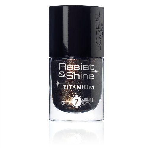 L'Oréal Nail Polishes Resist and Shine Titanium Black Gloss black