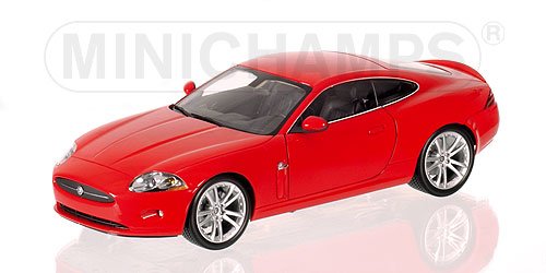 Preisvergleich Produktbild Jaguar XK Coupe 2006 - Rot [Spielzeug]