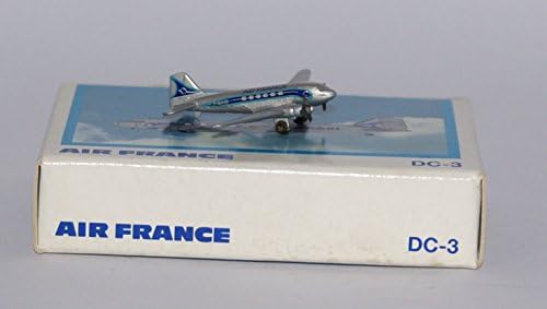 Schabak Douglas C-47A-DK Air France F-BAXI in 1:600 scale