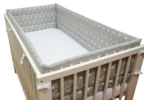 Preisvergleich Produktbild NESTCHEN Babybett Bettwäsche Bettumrandung 420cm (Grau Sternmuster)