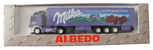 Preisvergleich Produktbild Milka Albedo Ganze Haselnüsse - Volvo - Sattelzug