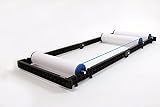 Rodillo de entrenamiento RooDol Track: Ligero. Plegable y transportable. Se monta en menos de un minuto. · Incluye: 3 rodillos Track, 1 correa Track, 1 bancada RooDol, 1 bolsa Track. · Medidas: 95cm x 16cm x 20cm. · Peso: 6 kg. · Peso máximo soportado: 125 kg. · Descárgate la RooDol® App para hacer tu entrenamiento mucho más interactivo. Disponible para Android.