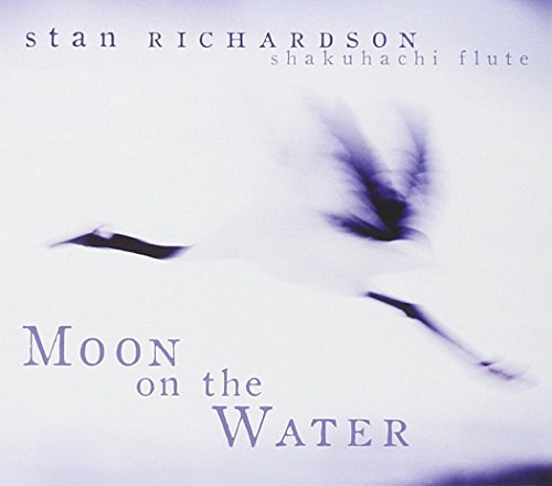 Preisvergleich Produktbild Moon on the Water