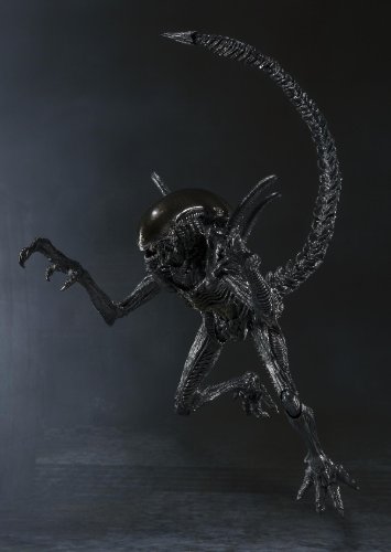 Bandai Tamashii Nations S.H. MonsterArts Alien Warrior Action Figure